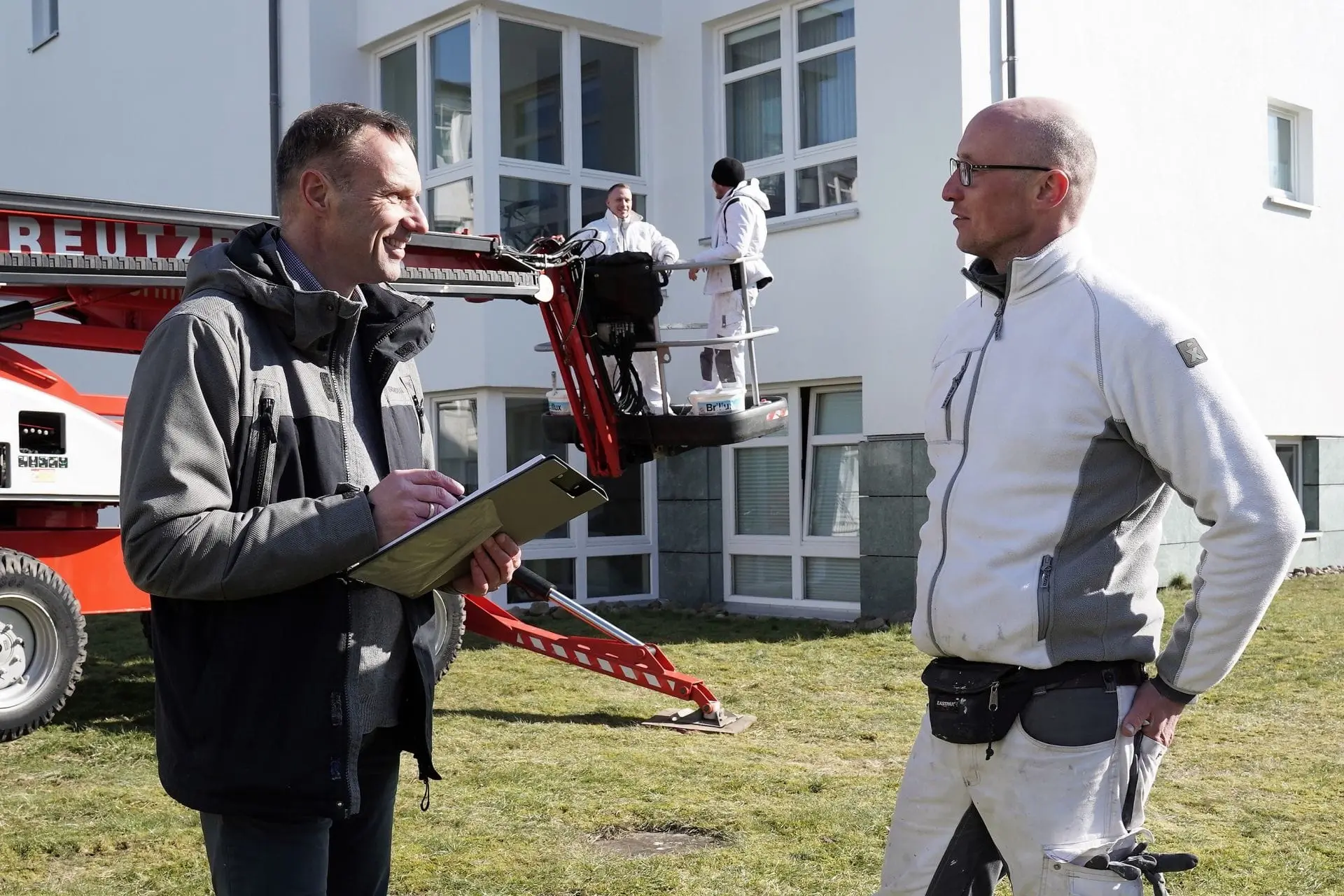 Baustelle aus 1 Hand – Koordination aller Gewerke